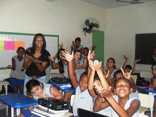 As crianças aprenderam de foram lúdica sobre a importância da preservação da água (Foto: Divulgação)