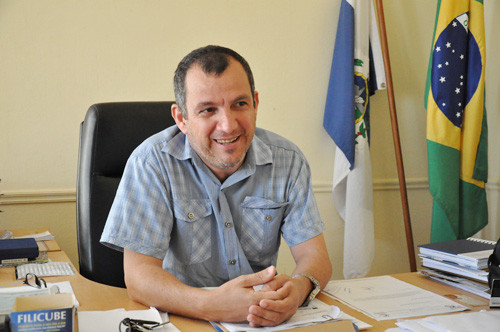 O presidente da Codemca, Wainer Teixeira, informou que  caso o número de candidatos seja maior que o de vagas, haverá sorteio nesta quarta-feira (Foto: Rodolfo Lins)