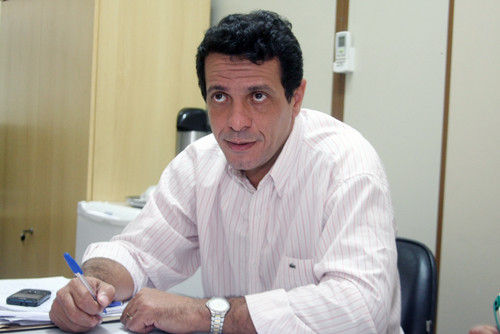 Segundo o secretário de Administração e Gestão de Pessoas, Fábio Ribeiro, cerca de 2.400 professores serão beneficiados. (Foto: Secom)