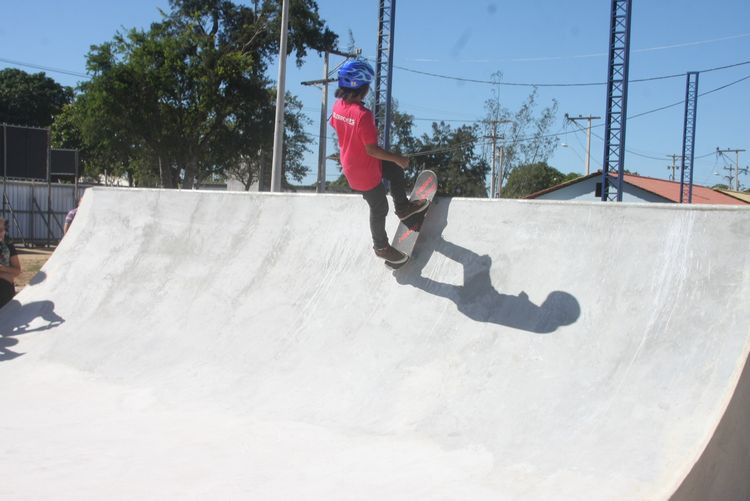 Em 2014, os amantes do skate têm à disposição 10 pistas, espalhadas pelos quatro cantos do município (Foto: Gerson Gomes)