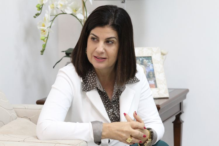 A prefeita e presidente da Ompetro, Rosinha Garotinho, vai expor aos ministros do STF, a importância dos royalteis para os municípios fluminenses (Foto: Rodolfo Lins)