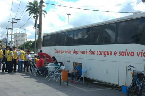 O ônibus do Hemocentro vai estar também no local (Foto: Check)