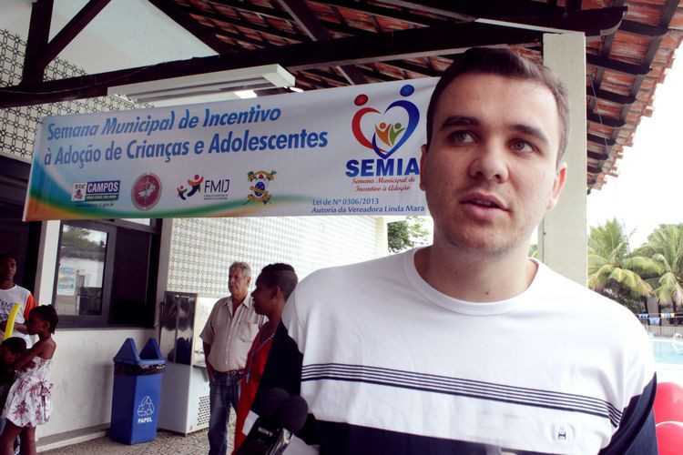 Presidente da FMIJ, Thiago ferrugem falou sobre a lei da adoção (Foto: Secom)