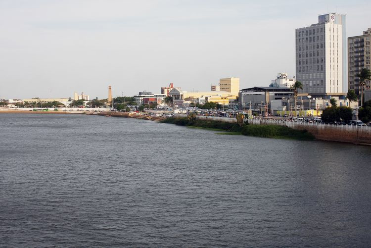 Haverá limpeza das margens do Rio Paraíba do Sul, no trecho da Coroa à comunidade da Tira Gosto (Foto: Secom)