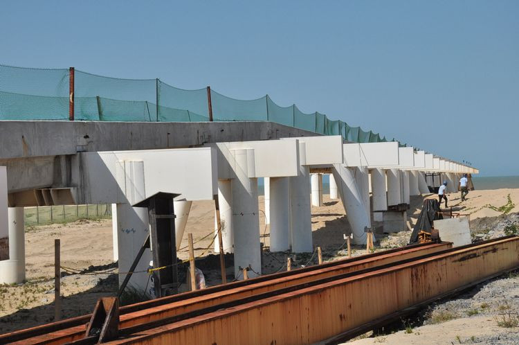 A construção de hotéis é uma das necessidades para o Complexo Farol-Barra do Furado (Foto: Roberto Joia)