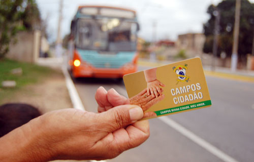 Um dos benefícios do Cartão Cidadão  é a passagem a R$ 1,00 em todo o município (Foto: Gerson Gomes)