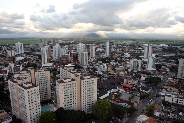 Campos está em segundo lugar no Estado do Rio de Janeiro em relação aos municípios que mais empregam, segundo o Cadastro Geral de Empregados e Desempregados (Caged) (Foto: Secom)