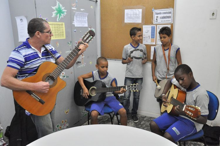 Em junho, foi comemorado o Dia da Música, ramo da arte que deve ser obrigatoriamente ensinado nas escolas de educação básica, como determina a Lei nº 11.769/2008 (Foto: Secom)