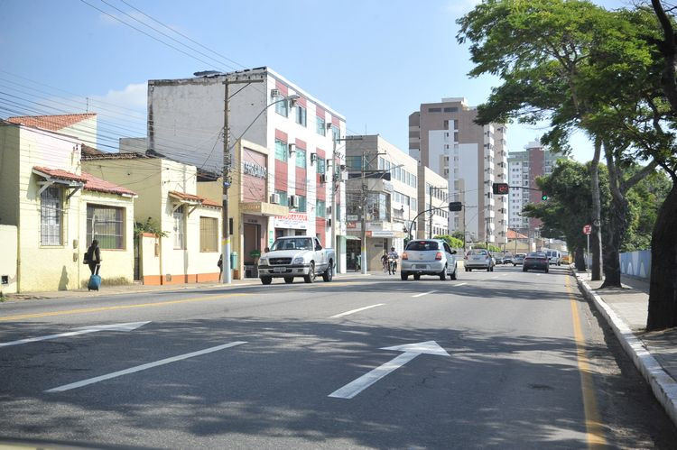 . No domingo, a Avenida XV de Novembro vai ficar com tráfego em meia pista, das 8h às 17h, nas proximidades da Delegacia Especializada no Atendimento à Mulher (Foto: Divulgação)