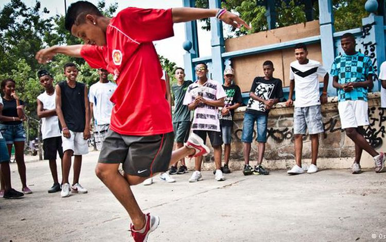 Uma das atrações  será a apresentação de 250 adolescentes do Projeto Social Um passinho para a mudança. (Foto: Divulgação)