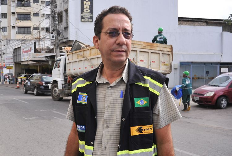 Diretor de trânsito disse que a ponte Leonel Brizola sentido Guarus-Centro será liberada nesta sexta-feira à tarde (Foto: Secom)