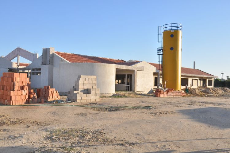 A Prefeitura de Campos está construindo várias creches escolas, em parceria com o governo federal. Uma destas creches escolas está sendo construída na localidade de Baixa Grande, na Baixada Campista. (Foto: Divulgação)