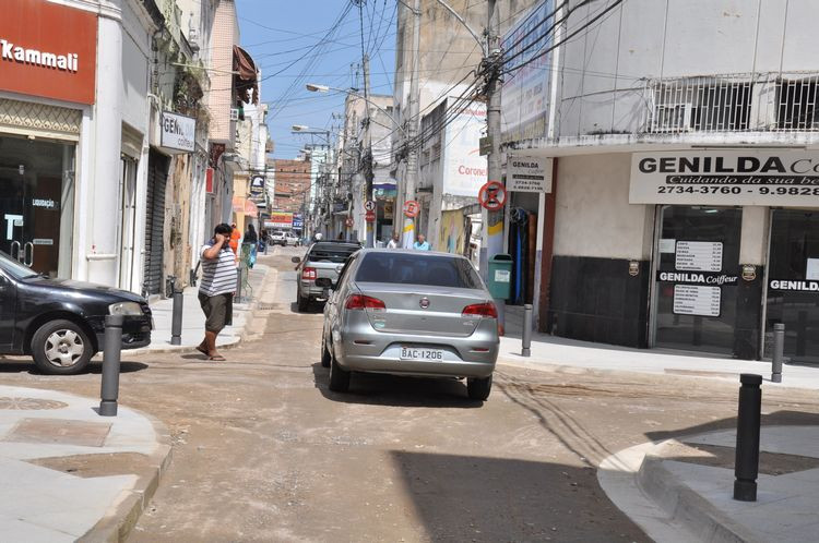 O trecho da Andradas com Aquidaban vai ficar interditado a partir desta quarta até sexta-feira para obras (Foto: Antônio Leudo)