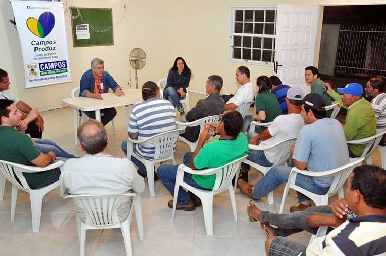 A Secretaria de Agricultura segue com o projeto piloto que liga produtores de leite da agricultura familiar à merenda escolar municipal (Foto: secom)