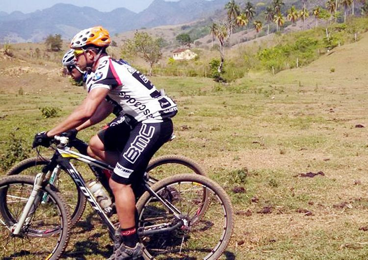 Está confirmada para este domingo (16), na Avenida 28 de Março, às 9h, a largada para a quinta etapa do Campos Só Amigos MTB Cup 2014, prova ciclística de mountain bike que vai reunir praticantes do esporte na região (Foto: divulgação)