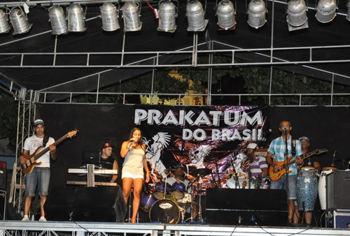 O show acontece a partir das 22h, na Praça São Benedito (Foto: )