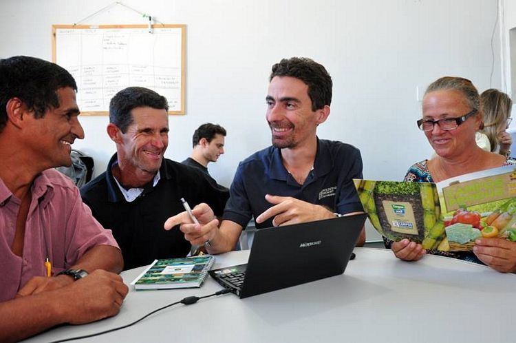 O espaço foi criado para regularizar a vida do produtor e as propriedades rurais, além de ampliar o acesso da população aos programas voltados para o desenvolvimento rural (Foto: César Ferreira)