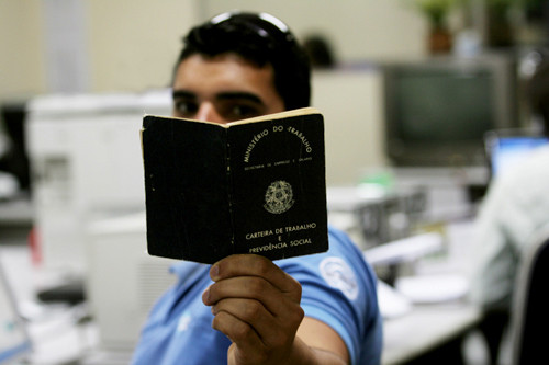 O maior número de contratações, 307, foi registrado em maio, quando Campos foi a sétima cidade do país na criação de empregos formais, de acordo com dados do Caged (Foto: Antônio Leudo)