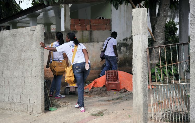 Cerca de 3.700 imóveis devem ser visitados por 51 agentes de combate a endemias do Centro de Controle de Zoonoses nos dois dias (Foto: Secom)