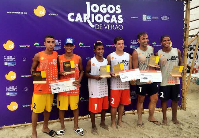 A dupla campista Felipe Nascimento e Luan Gomes ficou em segundo lugar na categoria juvenil iniciante (Foto: Divulgação)