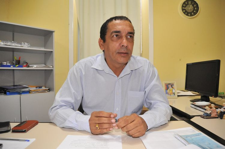 Segundo o secretário dos Direitos do Idoso, Gilson Gomes, a campanha visa conscientizar os alunos e os pais para o resgate do Estatuto do Idoso, relembrando sempre a importância do respeito aos idosos (Foto: Secom)