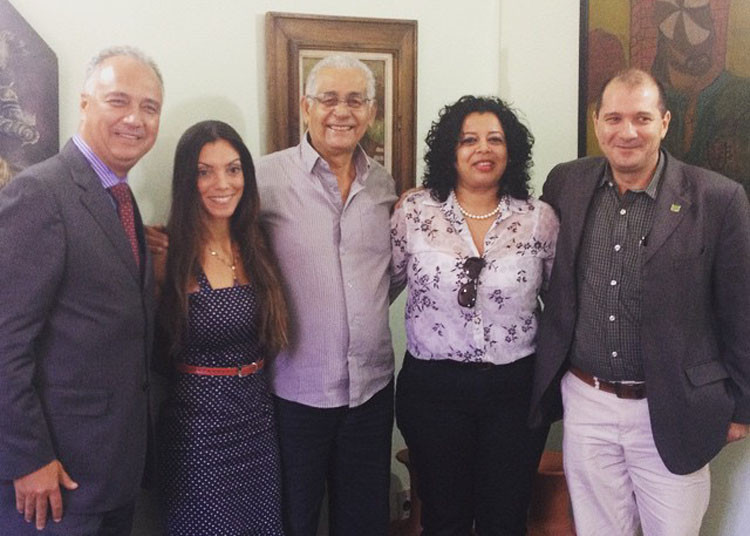 Com o intuito de firmar novas parcerias e expandir os projetos culturais, a superintendente da Fundação Cultural Jornalista Oswaldo Lima, Patrícia Cordeiro, esteve reunida com a diretoria do Sesc Rio de Janeiro  nesta terça-feira (Foto: Divulgação)