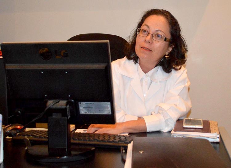 O objetivo é continuar sensibilizando a população para a importância de doar sangue voluntariamente, explica a hematologista Sandra Chalhoub, técnica responsável pelo Hemocentro Regional de Campos, que funciona no Hospital Ferreira Machado (Foto: Divulgação)