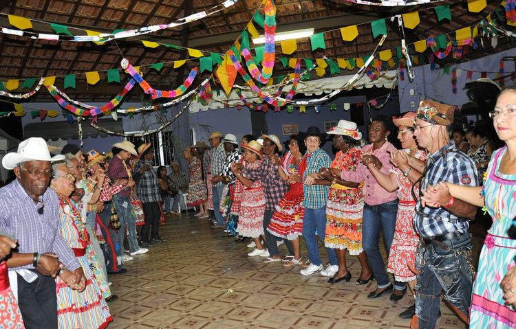 Serão 10 barracas, de 10 polos centrais e de distritos de Campos, com grupos que vão se apresentar, inclusive na Quadrilha dos Idosos (Foto: Superintendência de Comunicação)