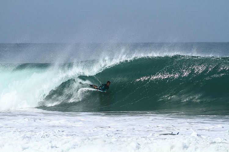 Um dos principais atletas do bodyboard na região, o campista Lucas Viana, vice-campeão brasileiro na temporada 2013-2014 volta ao México para a segunda temporada de preparação (Foto: Divulgação)