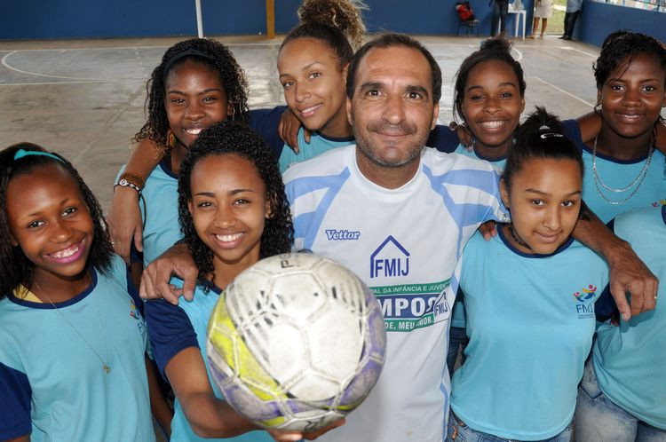 Neste último dia, na parte da tarde, a peneira foi destinada às alunas, que participaram da peneira com vistas à formação de duas equipes de futsal (Foto: César Ferreira)