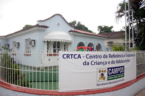 O Centro de Referência e Tratamento da Criança e do Adolescente (CRTCA 2) conta com equipe multidisciplinar para tratamentos neurológicos em crianças e adolescentes (Foto: Antônio Leudo)