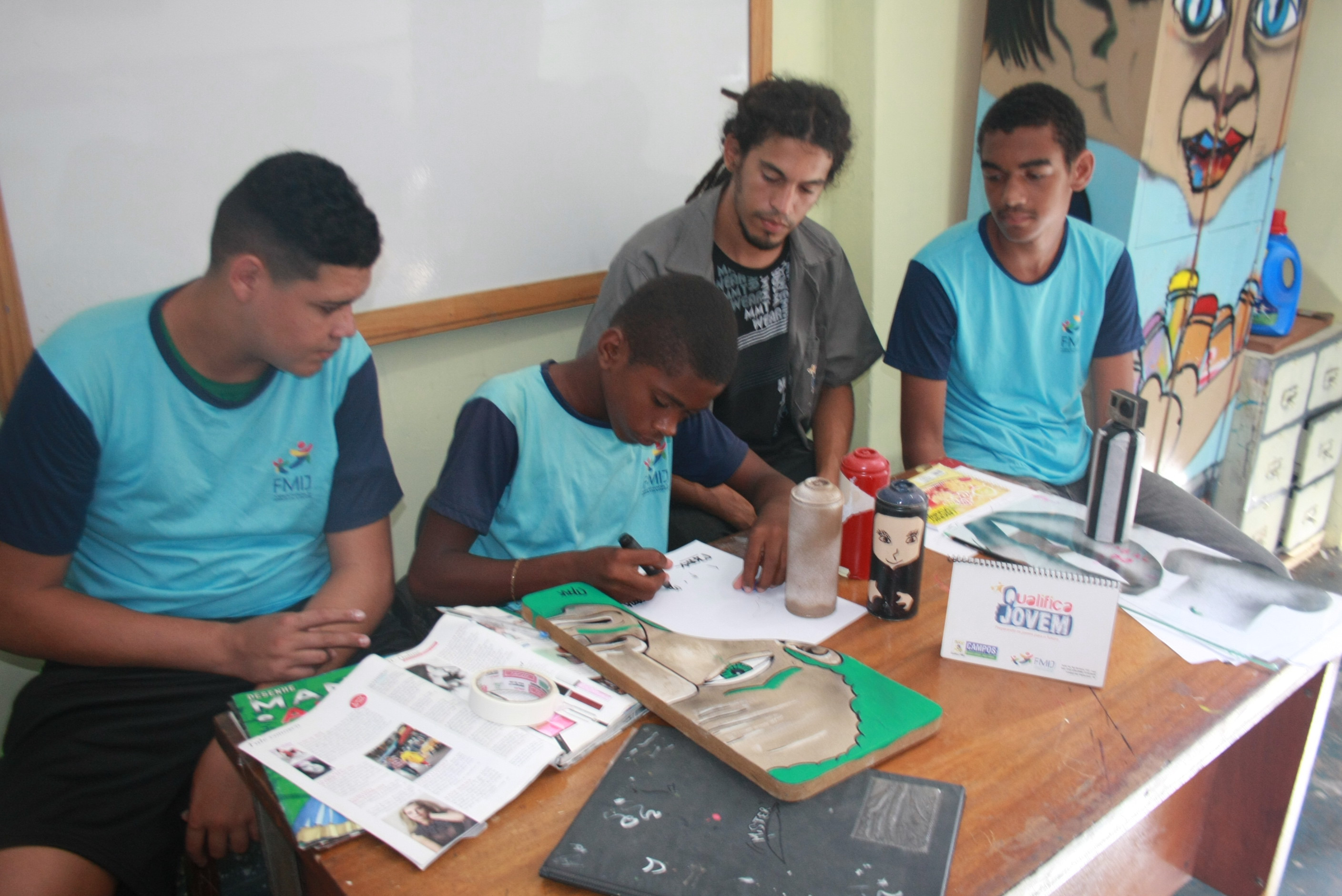 Arte em grafite esta entre os cursos oferecidos pela FMIJ (Foto: Roberto Joia)