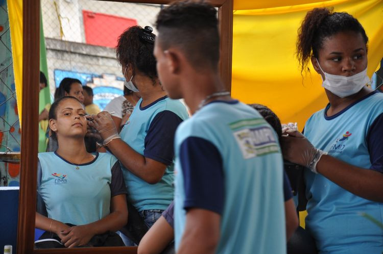 Os cursos são destinados aos jovens de 14 a 18 anos (Foto: Divulgação)