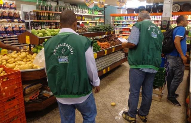 Dentre os produtos pesquisados, tiveram aumento o bacalhau importado, o bacalhau sahit, azeitona, azeite e o leite (Foto: Divulgação)