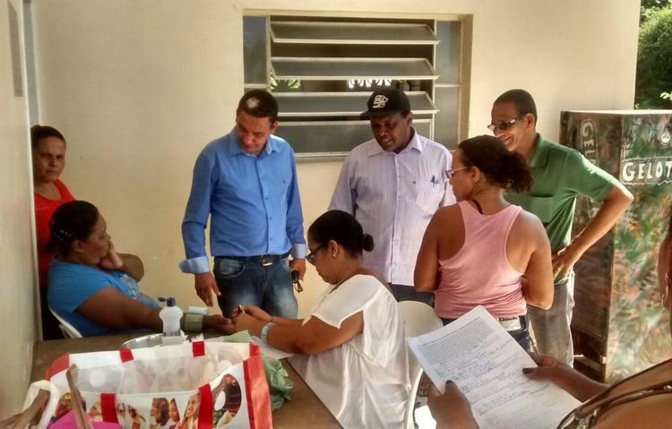 A equipe da Superintendência dos Direitos do Idoso realizou a marcação de consultas para os idosos em várias especialidades (Foto: Divulgação)