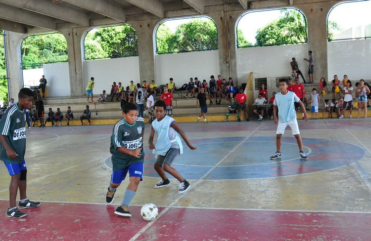 Os jogos foram realizados neste sábado, na Uenf (Foto: Antônio Leudo)