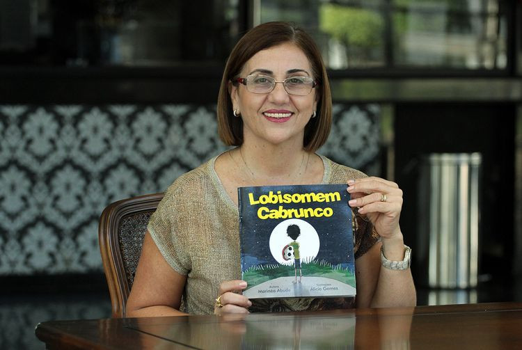 Marinéa vai lançar o livro infantil ?Lobisomem Cabrunco? (Foto: Divulgação)