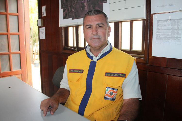 O mutirão é coordenado pelo major Edison Pessanha,, diretor executivo da Coordenadoria de Defesa Civil (Foto: Superintendência de Comunicação)